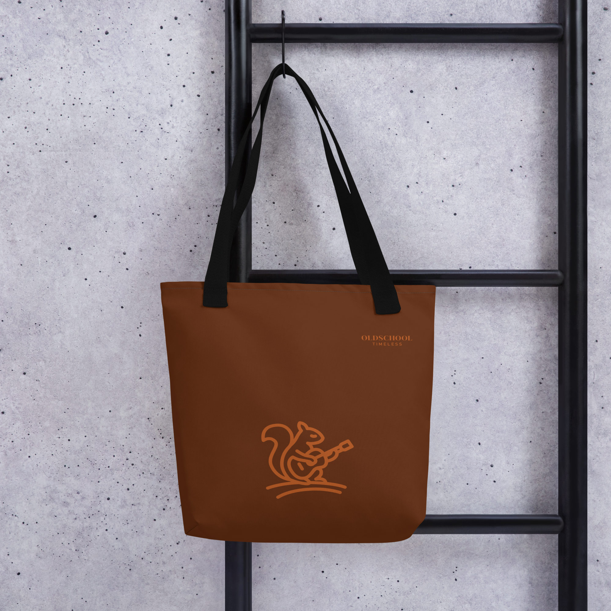 OT Autumn Bag, Vorderansicht Braunes Eichhörnchen am Haken